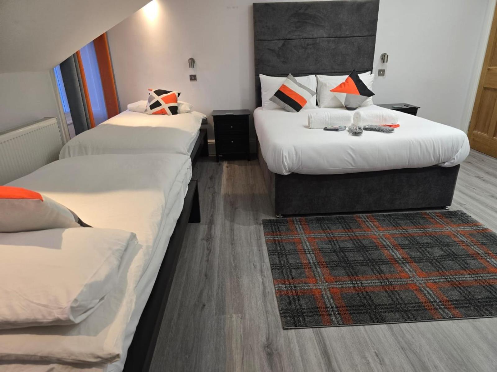 Mayfield Suites EDI Eksteriør bilde